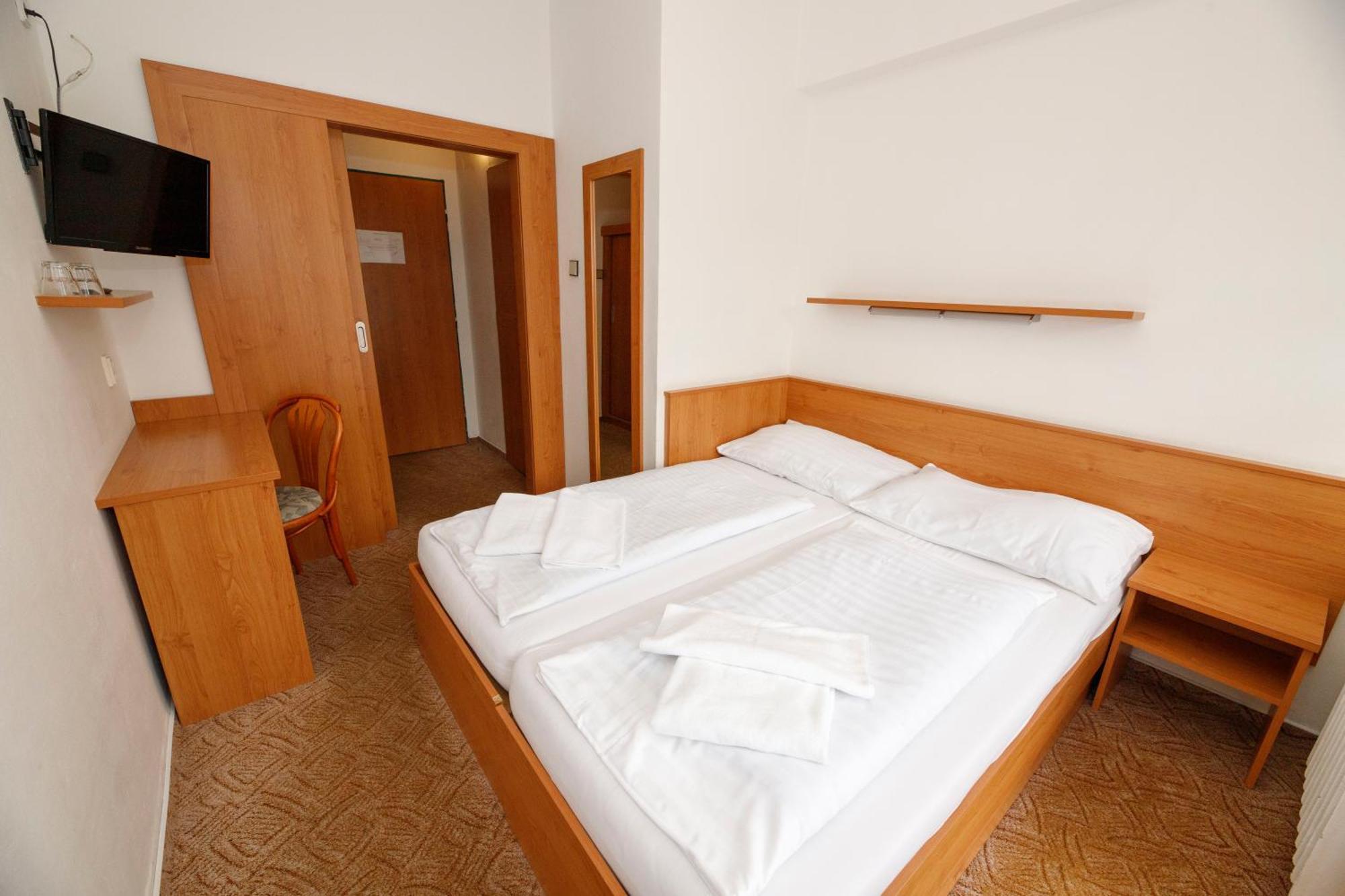 Horsky Hotel Neptun Mala Moravka Exterior photo
