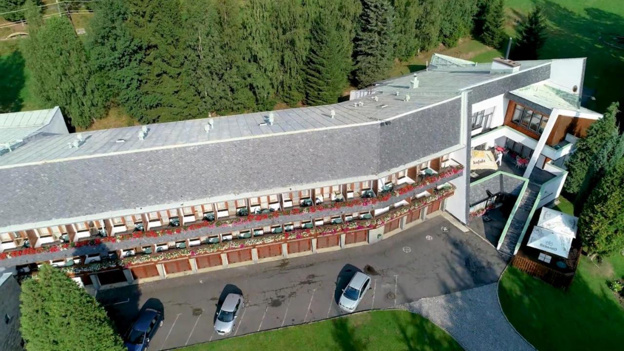 Horsky Hotel Neptun Mala Moravka Exterior photo